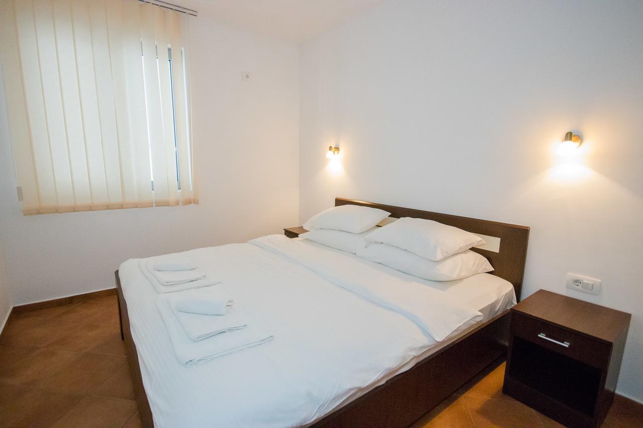 Apartments Palma Dobra Voda Zewnętrze zdjęcie