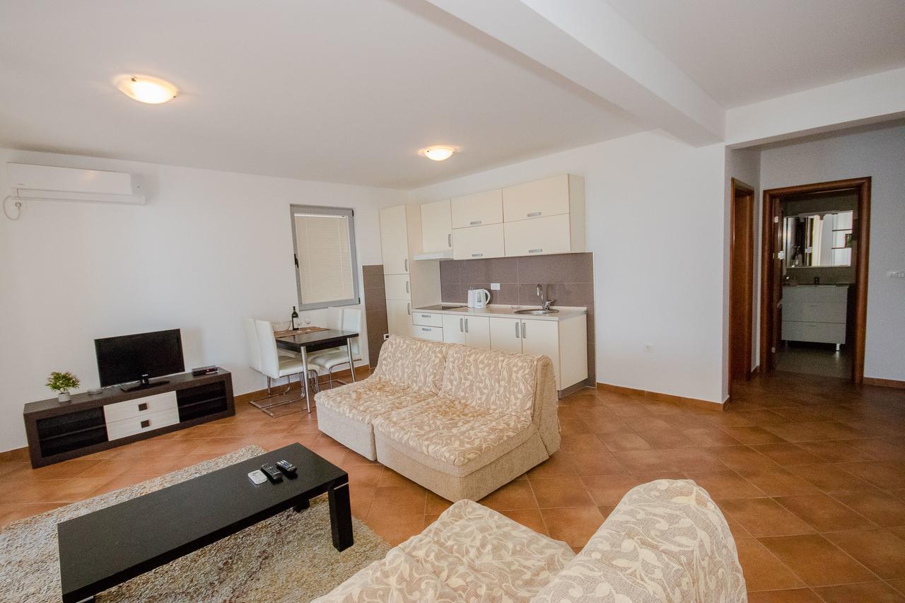 Apartments Palma Dobra Voda Zewnętrze zdjęcie