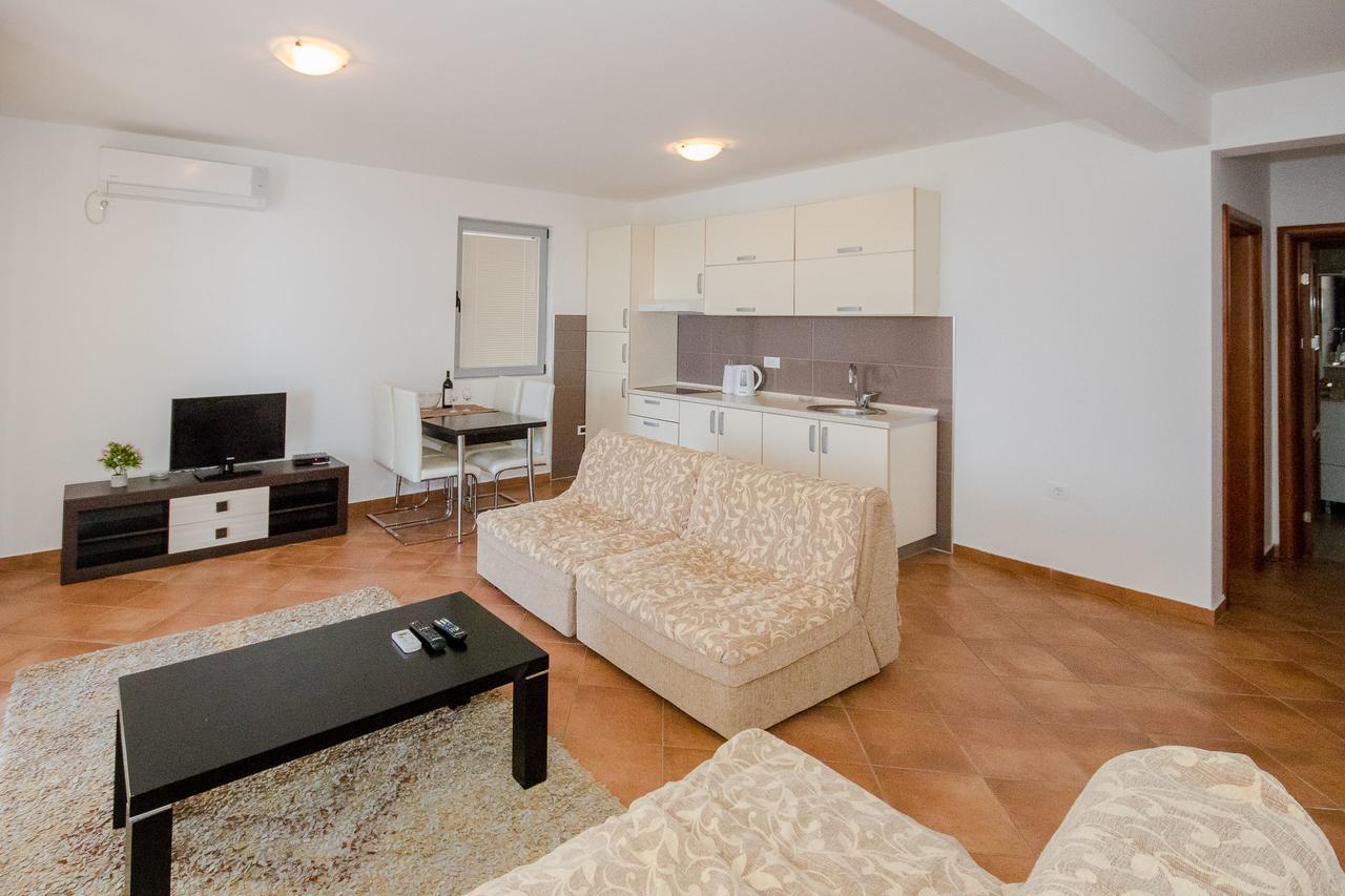 Apartments Palma Dobra Voda Zewnętrze zdjęcie